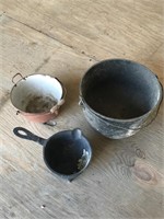 3 PC LOT OF FOOTED CAST IRON CAULDRONS