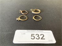 10-12 KT Gold Bands, 14KT Diamond Earring.
