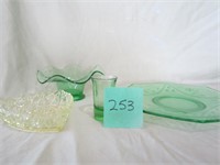 Tray of Green Depression & Vaseline Glass
