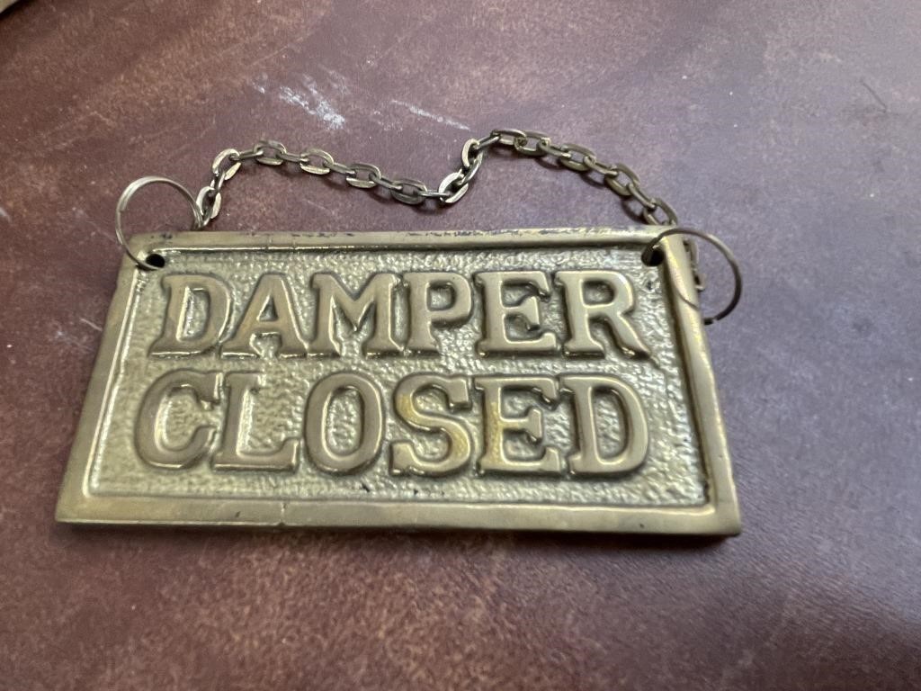 Metal damper closed sign