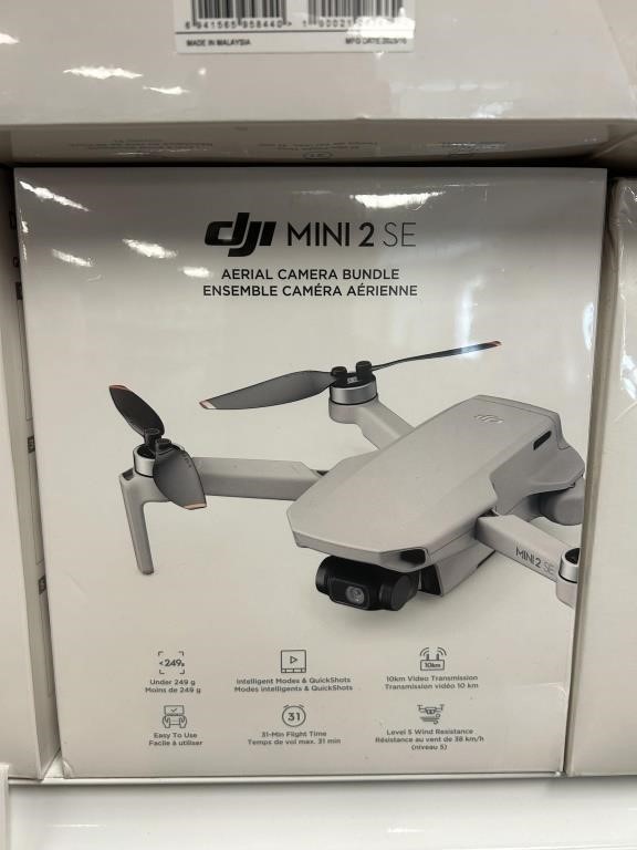 DJI   mini 2 SE aerial camera bundle