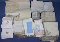 Assorted Vintage Table Linens