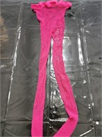 Used (one size ) pink girls tights




S