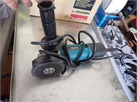 Makita Electric Power Grinder w/Attachments