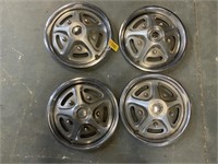 Ford Motor Co. 16" wheel discs. (4)