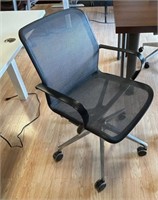 KEILHAUER CONTEMPORARY CHAIR