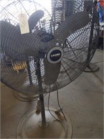 Lasko 30''  fan, contents in background NOT