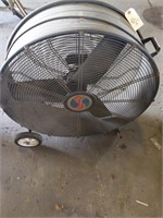 Shop fan, plugged in and it works