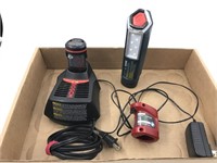 BOSCH 12 V BATTERY AND CHARGER AND LED FLASHLIGHT