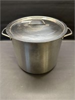 Heavy Stainless 2 handled pot 10"dx9"h