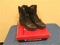 Converse Boots Size 9 mens / 11 womens