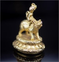 Good heavy 9ct yellow gold figural fob seal