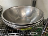 13" STAINLESS STEEL MIXING BOWL