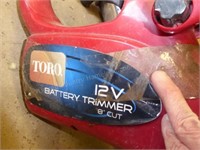 Toro battery trimmer
