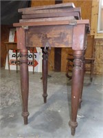 Early 4 Leaf Game Table