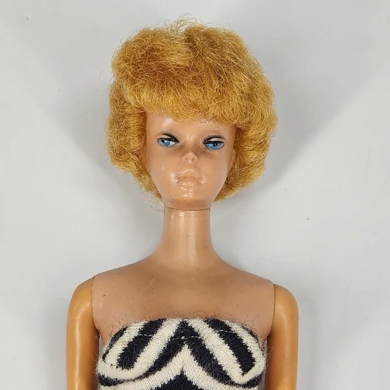 VINTAGE BARBIE DOLL COLLECTION AUCTION