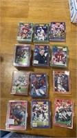 —- lot of loose football cards