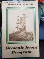 VTG LEADERS GUIDE TO THE BROWNIESCOUT PROGRAM