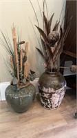 2 decorative floral vases