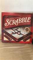 Scrabble deluxe turntable