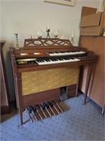Kimball The Entertainer Electric Organ