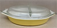 Pyrex divided dish there is a chip on lid