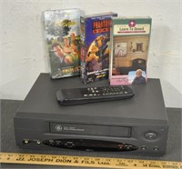 GE VCR with remote/tapes, tested