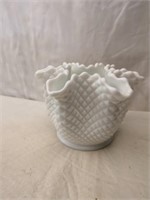 Westmoreland Hobnail Handkerchief Vase 6" tall