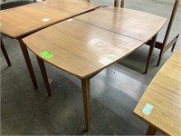 Mid Century Table *No Leaf* 54 x 29 x 35