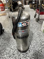 2.5 Gallon Fire Chem Fire Extinguisher