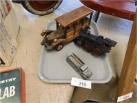 LOT OF COLLECTIBLE VEHICLES