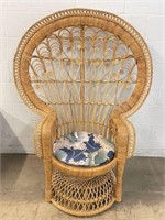 5 FT Vintage Rattan Peacock Chair