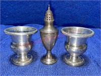 2 Sterling weighted toothpicks & shaker