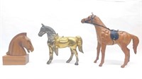 (3) Horses