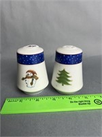 Christmas Pillar Salt and Pepper Shaker