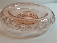 Peach Rose Glass Pedestal Bowl Ivy Leaf Pattern
