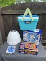 MISC LOT IGLOO COOLER/FOOT SPA/HAIR DRYER