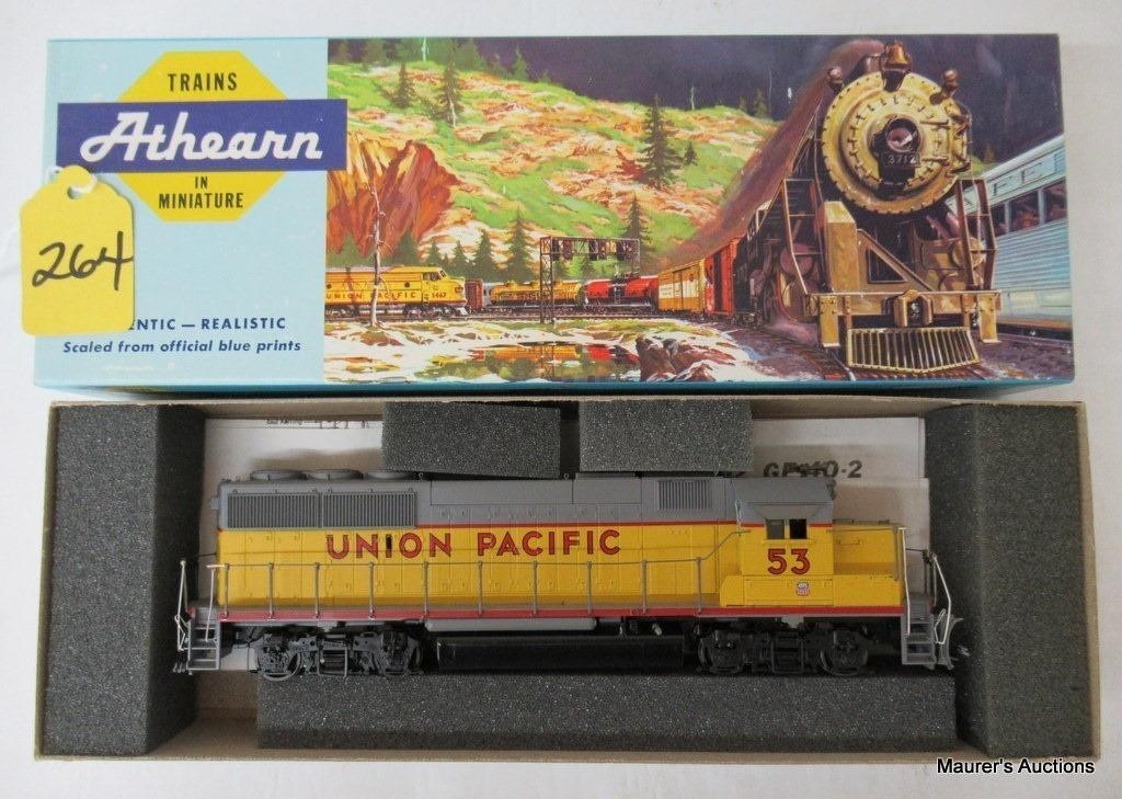 HO Model Train Auction