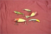 Vintage Fishing Lures 5pc lot Assorted Sizes/Mfgs