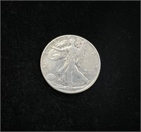 1946 Walking Liberty Half Dollar