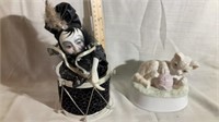 Cat Music Box, Doll in Drum Fugure