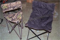 (2) Outdoor Folding Chairs