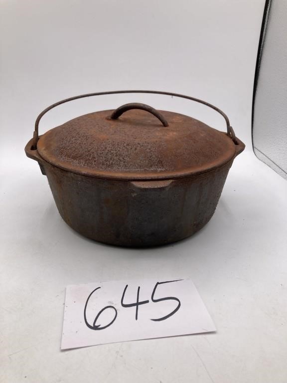 Cast Iron Bean Pot (Rusted) see des