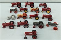 16x- IHC 1/43 Tractor Assortment