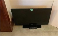 Samsung 32 inch TV with remote