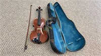 Antique Italian violin, with Bow and hard side