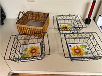 4 baskets- 3 with porcelain bottoms