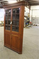 1850's Chippendale Corner Cabinet  Approx 45"x32"x