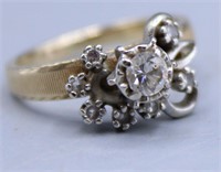 14kt Two-Toned Gold + Diamond Ring 4g