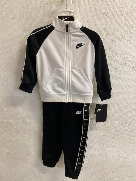 Nike Boys Track Suit Size 18M NWT